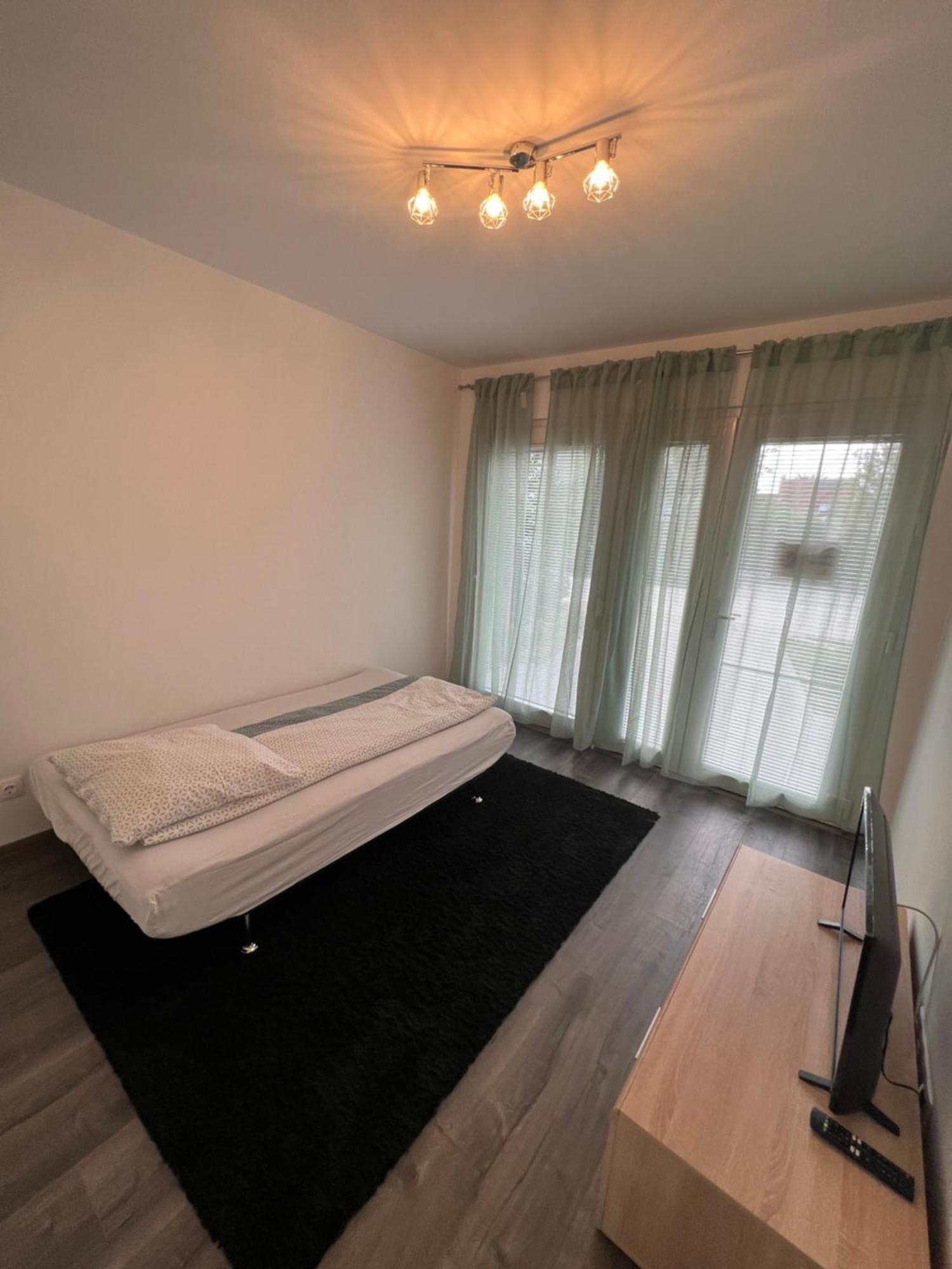 Modern Apartman Сегед Екстер'єр фото