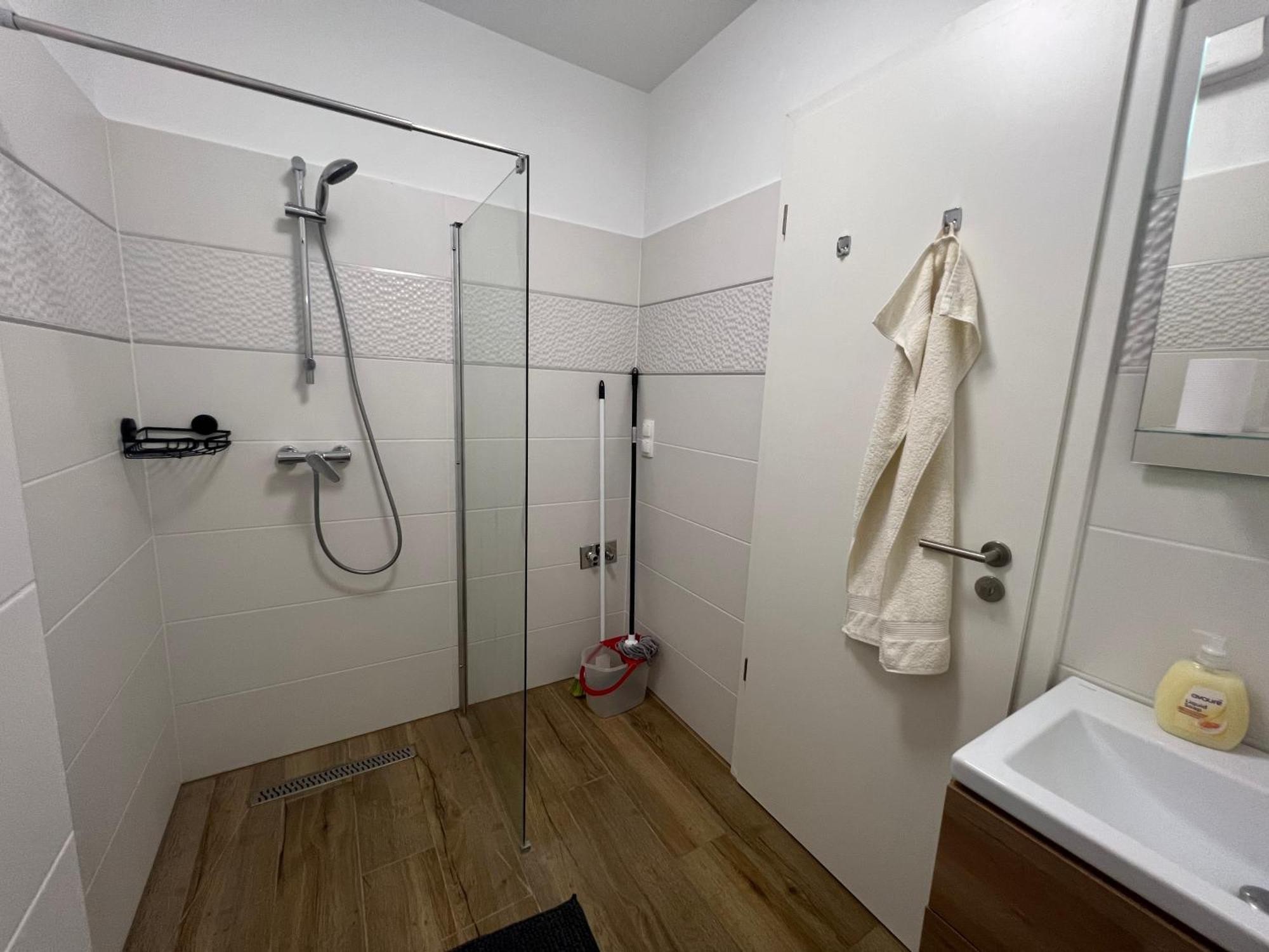 Modern Apartman Сегед Екстер'єр фото